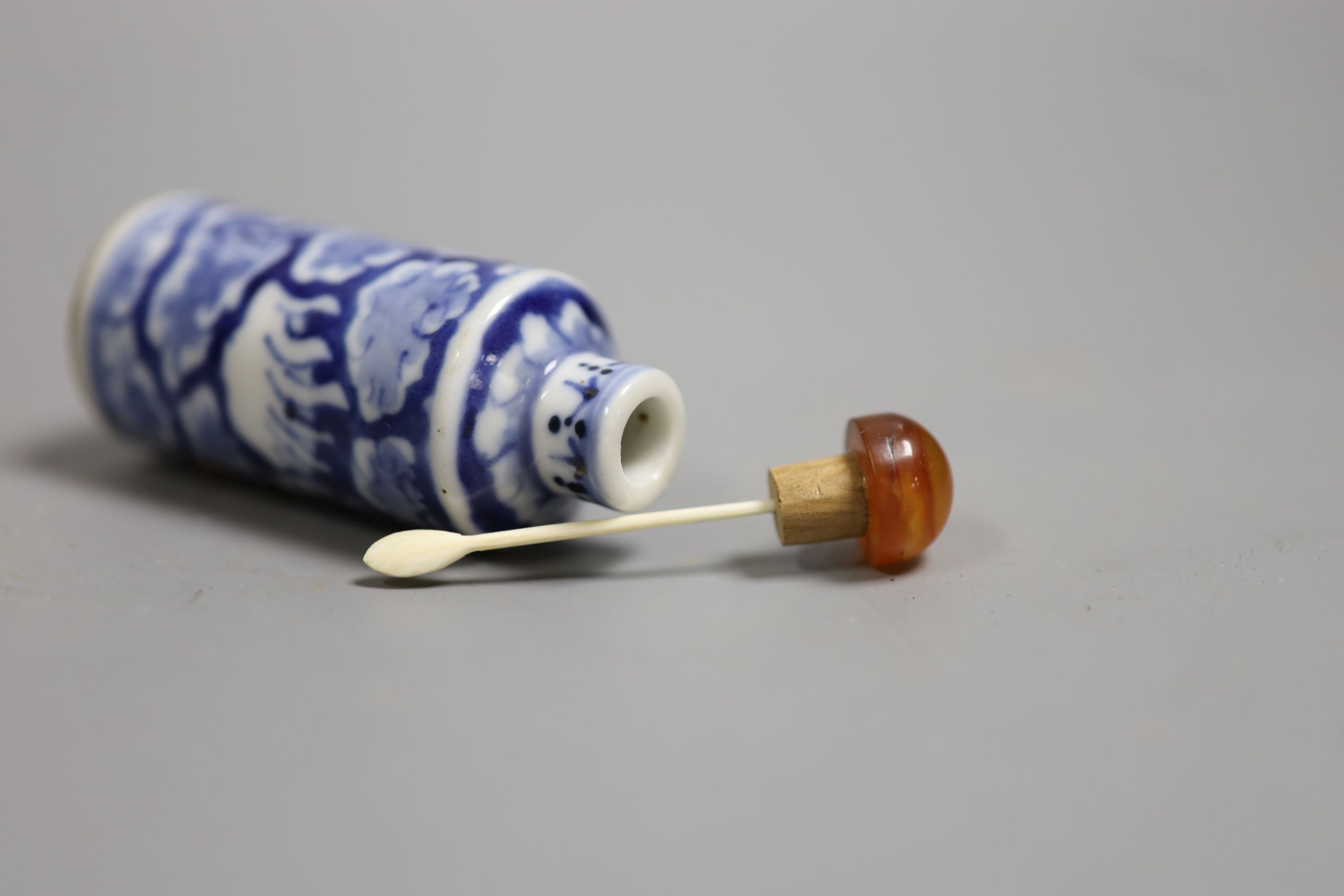 A Chinese blue and white snuff bottle, 9cm high including stopper